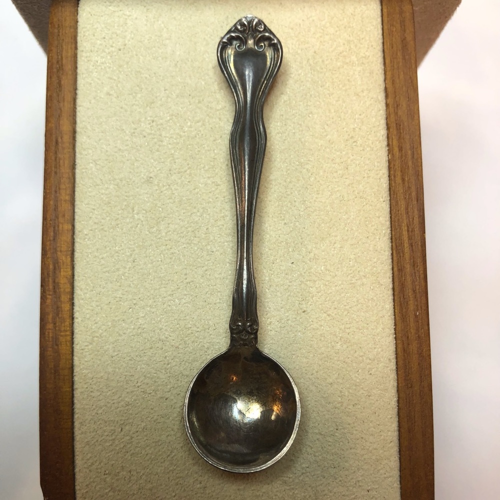 1940’S WESTMORELAND STERLING SALT SPOON PIN